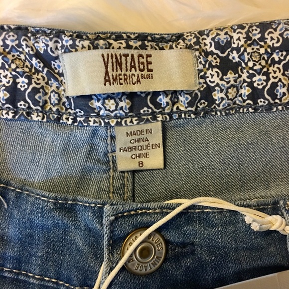 Vintage America Blue Embroidered Boyfriend Jeans - Picture 5 of 8